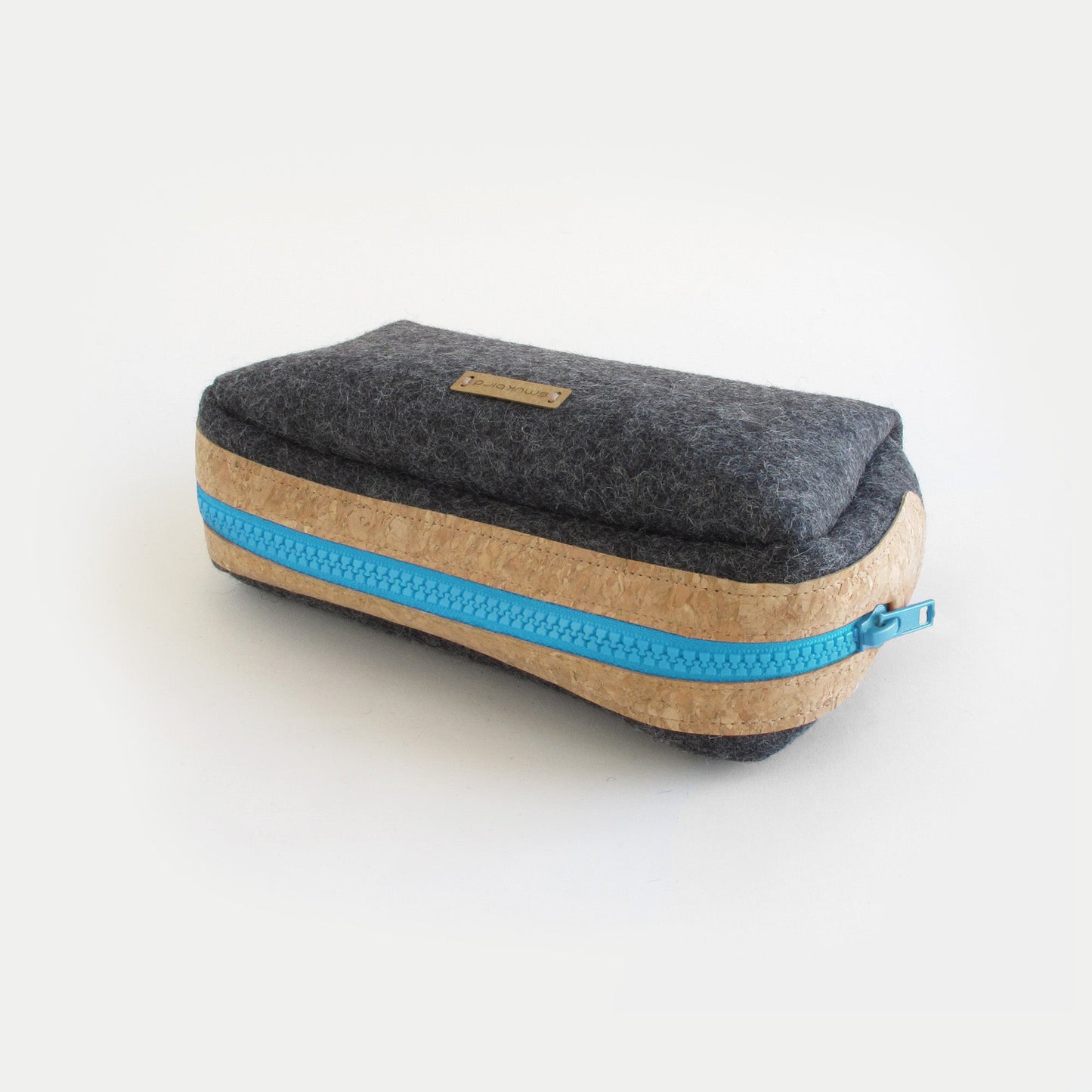 Accessory bag for cables and more | made of felt and cork | anthracite-azure