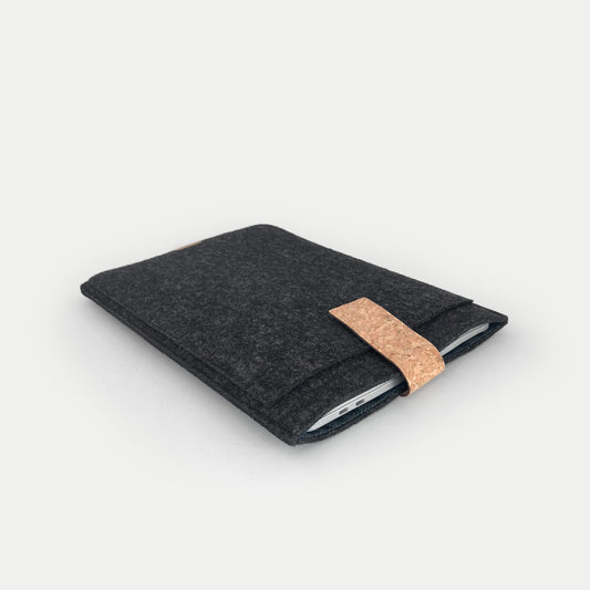 Hülle für Asus Zenbook | mit Magnetverschluss und extra Fach  | anthrazit - Tracks | Modell "HAKA"