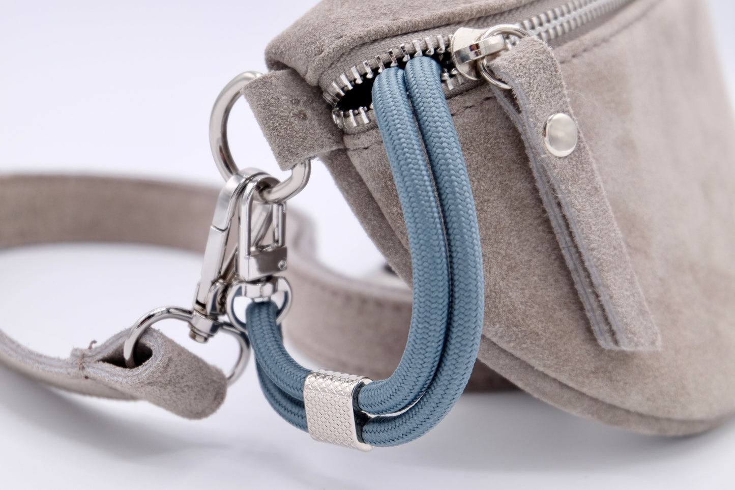 Keyring with carabiner, blue-grey