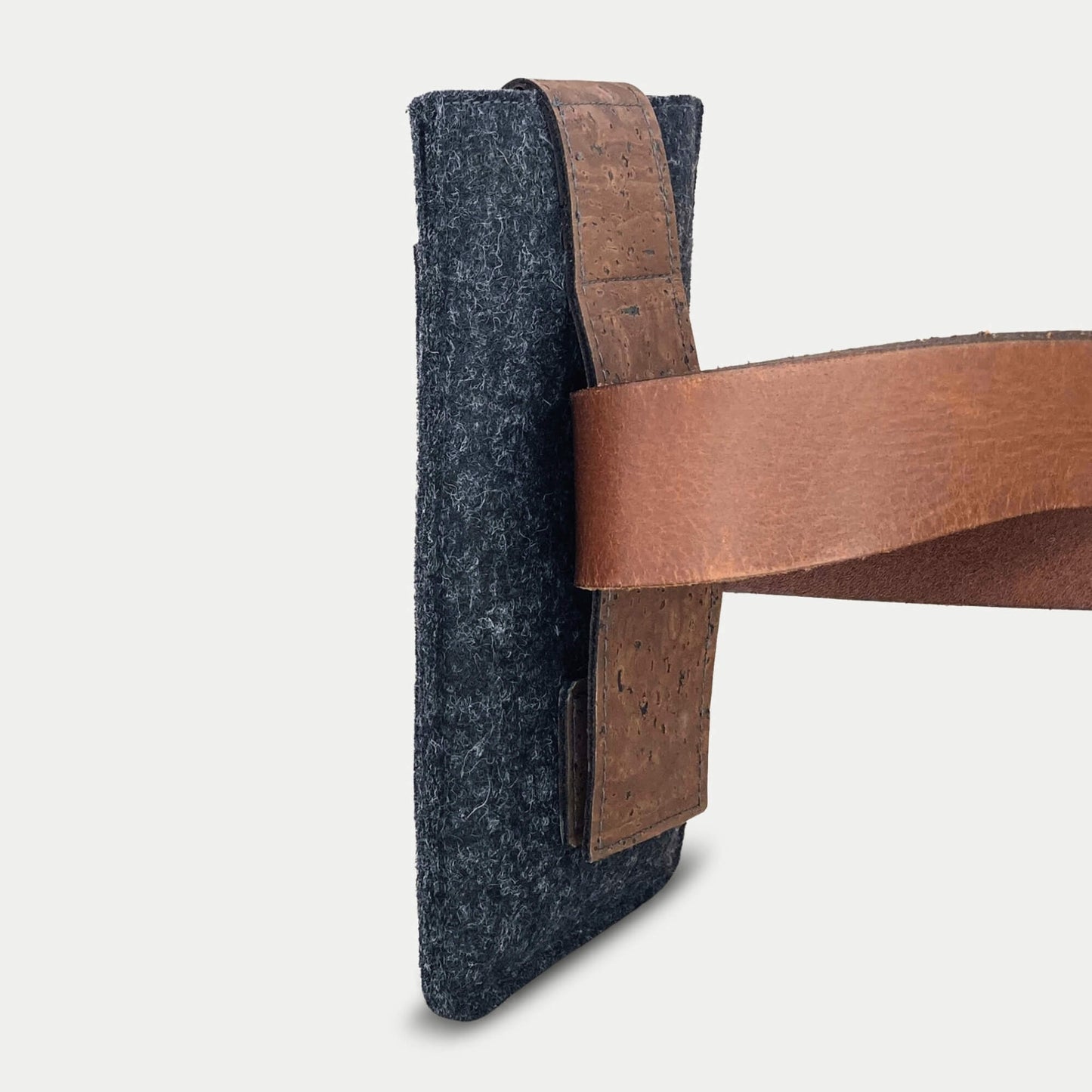 Handy Gürteltasche für Xiaomi POCO X6 Pro | mit Magnetverschluss und Kartenfach | anthrazit | Modell CLIP