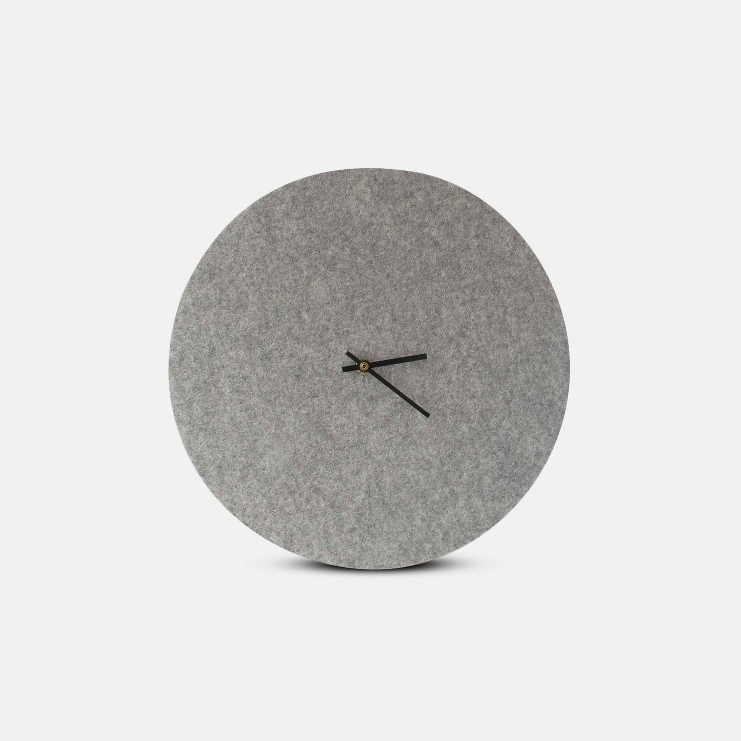 Wanduhr aus Filz und Kork 30 cm | hellgrau - schwarz | Design: Aalborg