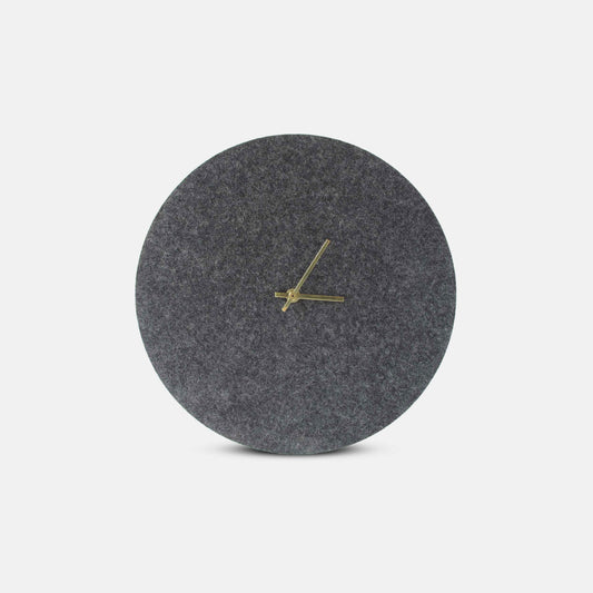 Wanduhr aus Filz und Kork 30 cm | anthrazit - gold | Design: Aalborg