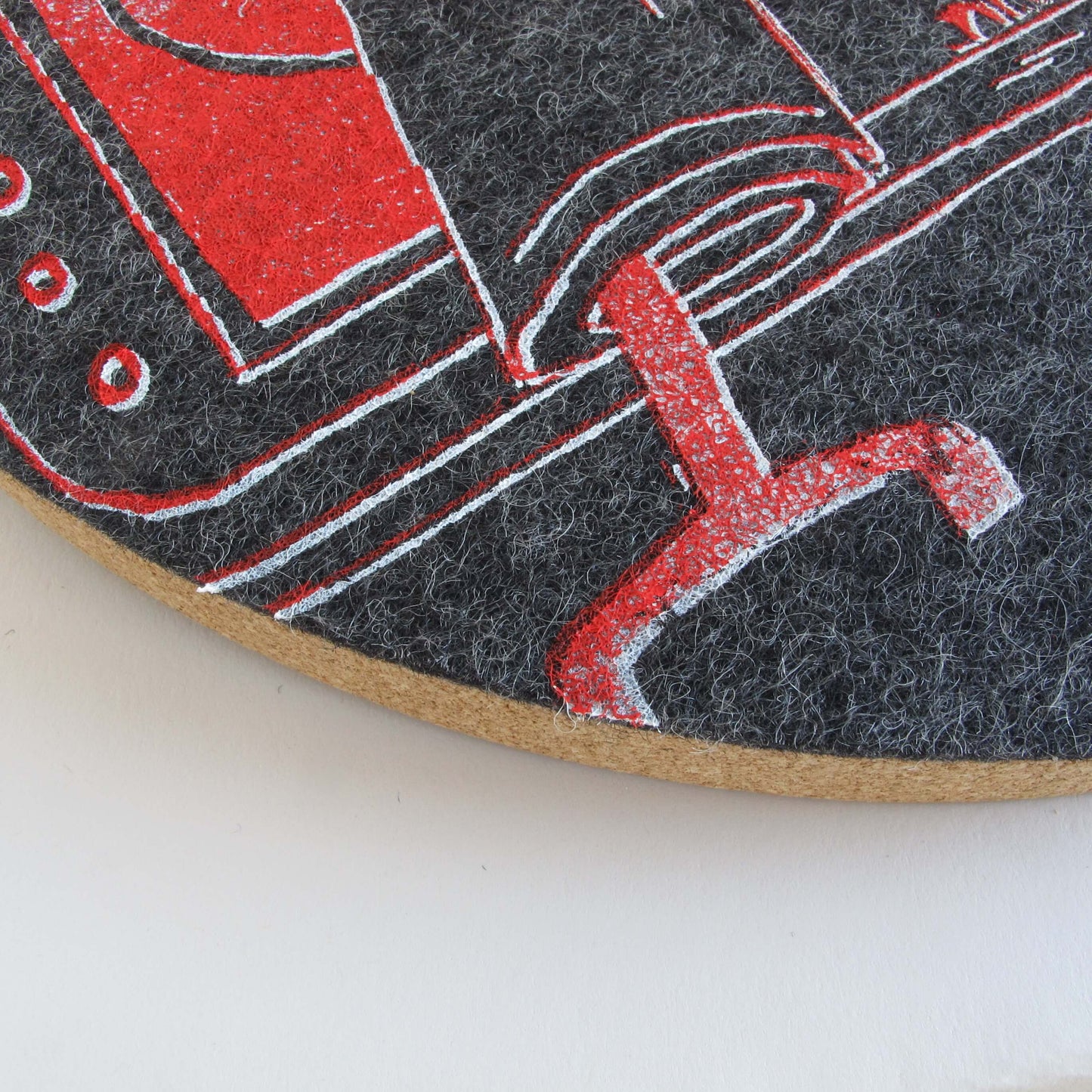 Wanduhr aus Filz und Kork 30 cm | Design "Dreams" by Anja Streese