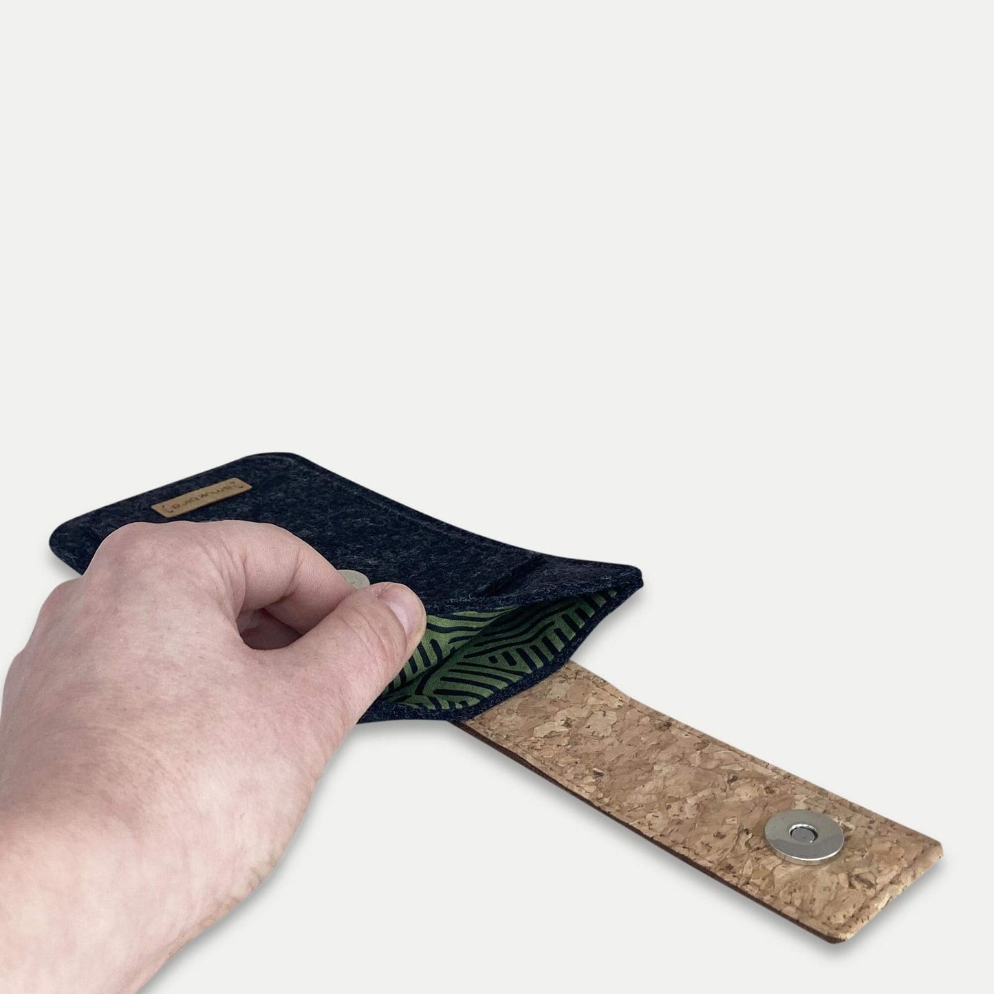 Handytasche für Samsung Galaxy A52 | mit Magnetverschluss und extra Fach | anthrazit - Stripes | Modell HAKA