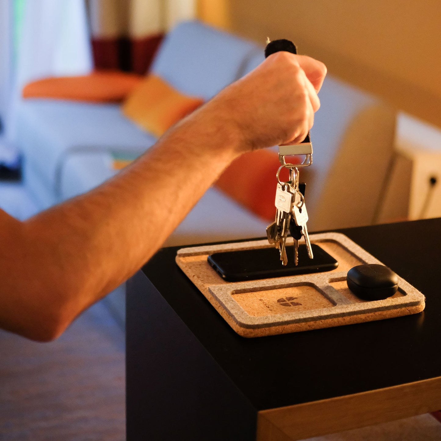 Organizer für Handy, Schlüssel, Schmuck & Co. | aus Filz und Kork | anthrazit