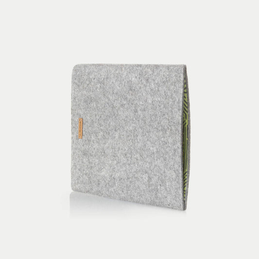 Case for iPad - 10th Gen | made of felt and organic cotton | light grey - stripes | model "LET"