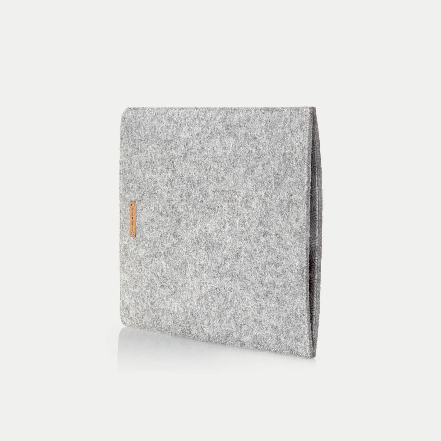 Case for Galaxy Tab A8.0 | made of felt and organic cotton | light grey - tracks | model "LET"