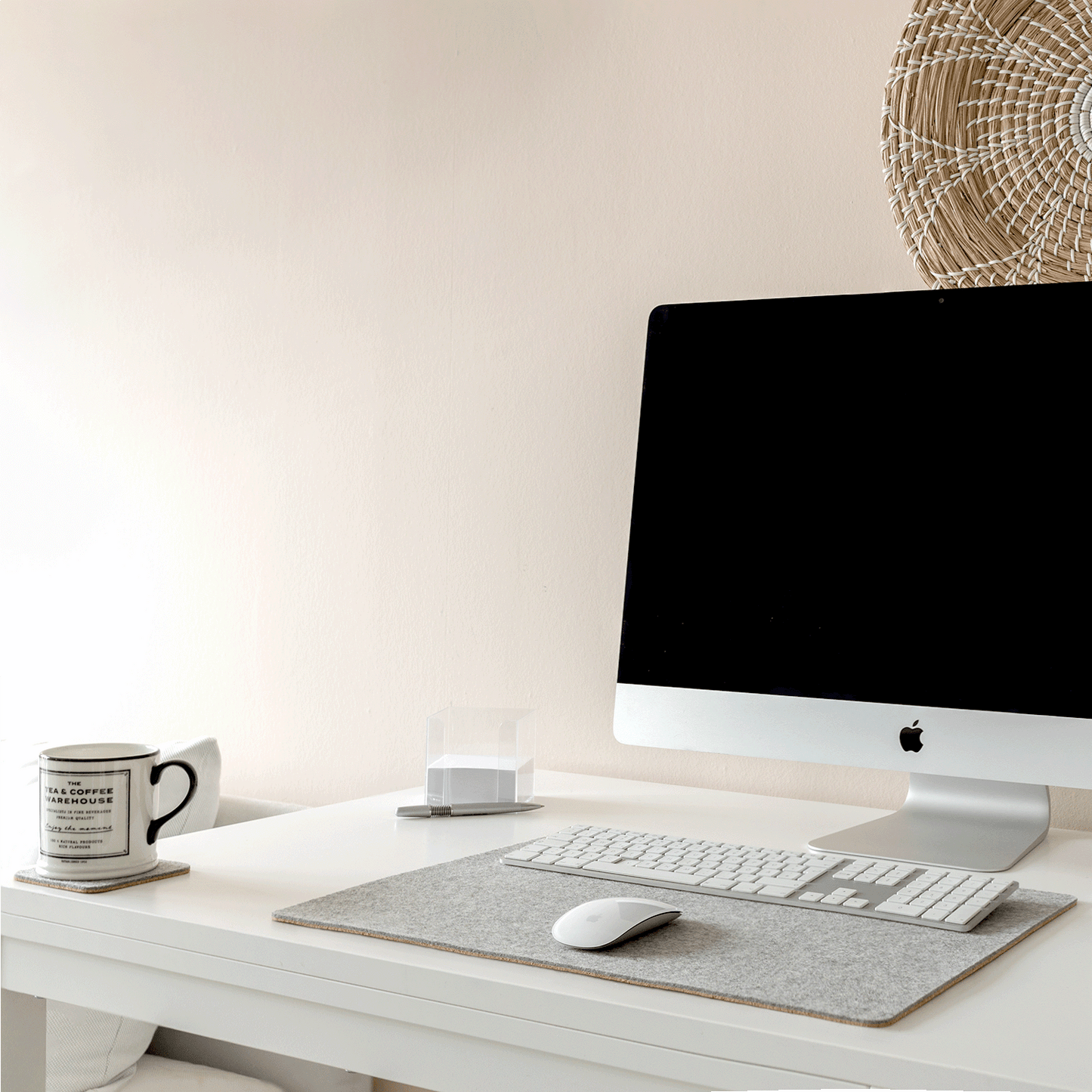 Schreibtischunterlage aus Filz und Kork | 38 x 50cm | hellgrau