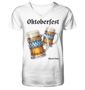 Oktoberfest Maßkrüge mit bayrischer Raute Design by Munich Palms - Mens Organic V-Neck Shirt - Online Kaufhaus München