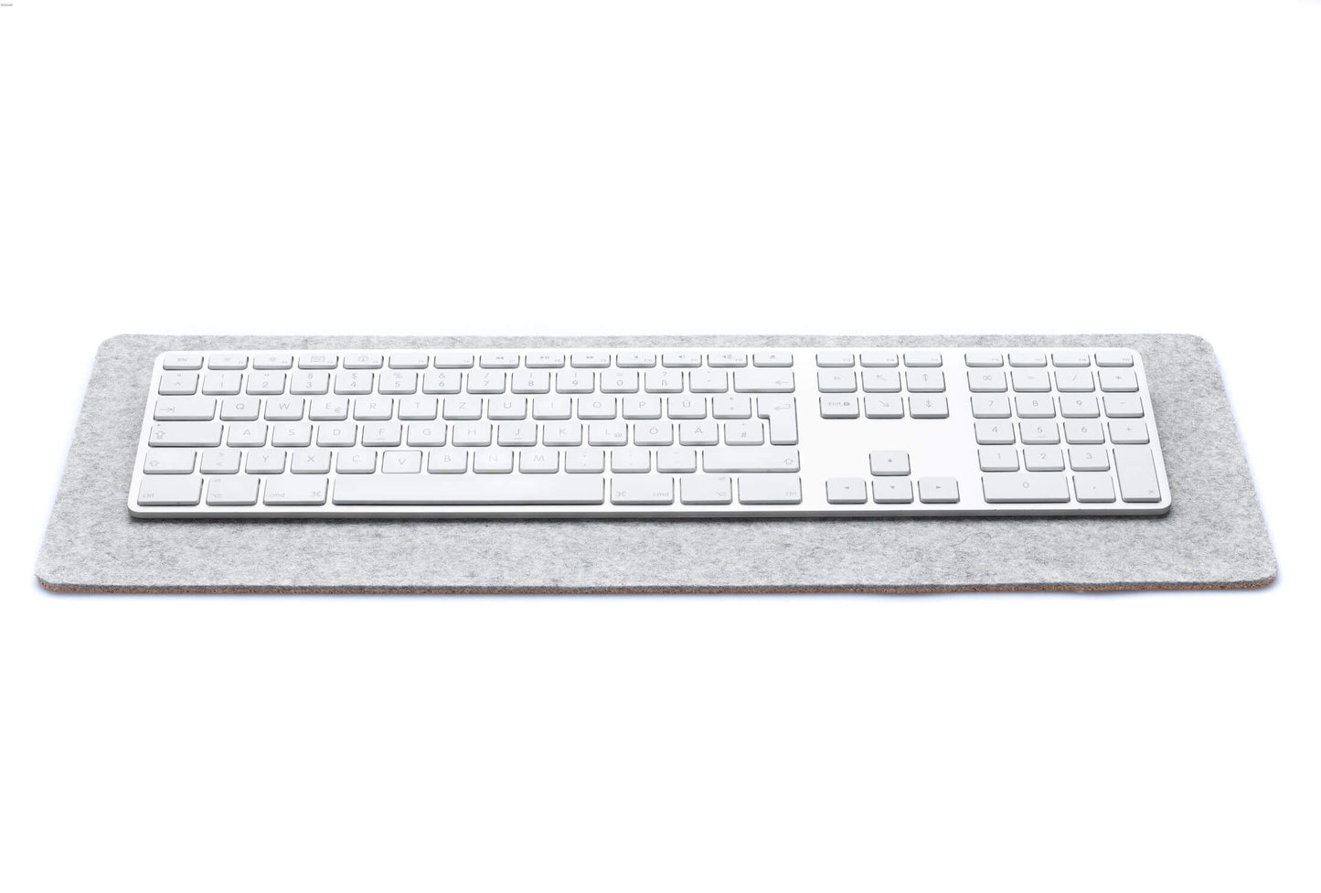 Schreibtischunterlage aus Filz und Kork | 20 x 50 cm | hellgrau