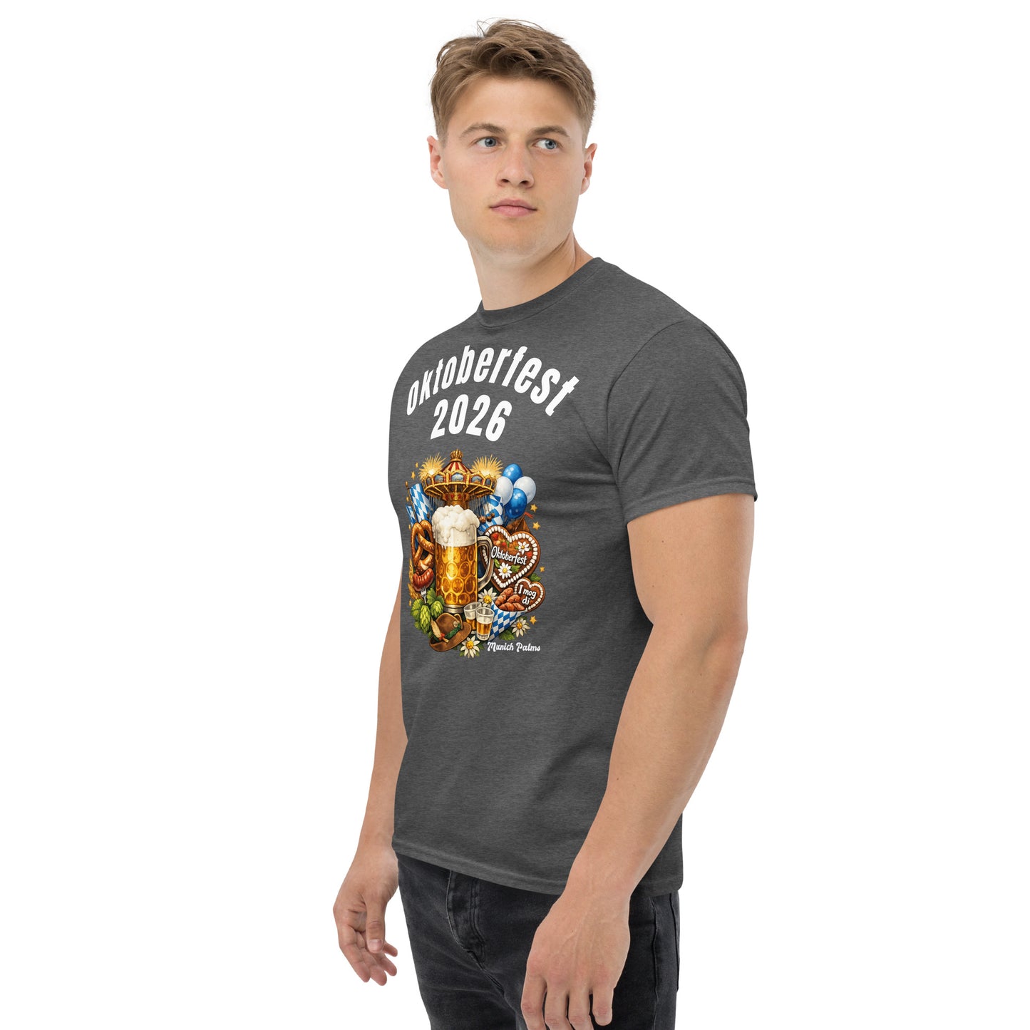 Unisex-T-Shirt Oktoberfest 2026 München Edition, dunkles Heather, klassisches Design, sichtbarer Rundhalsausschnitt und Aufdruck.