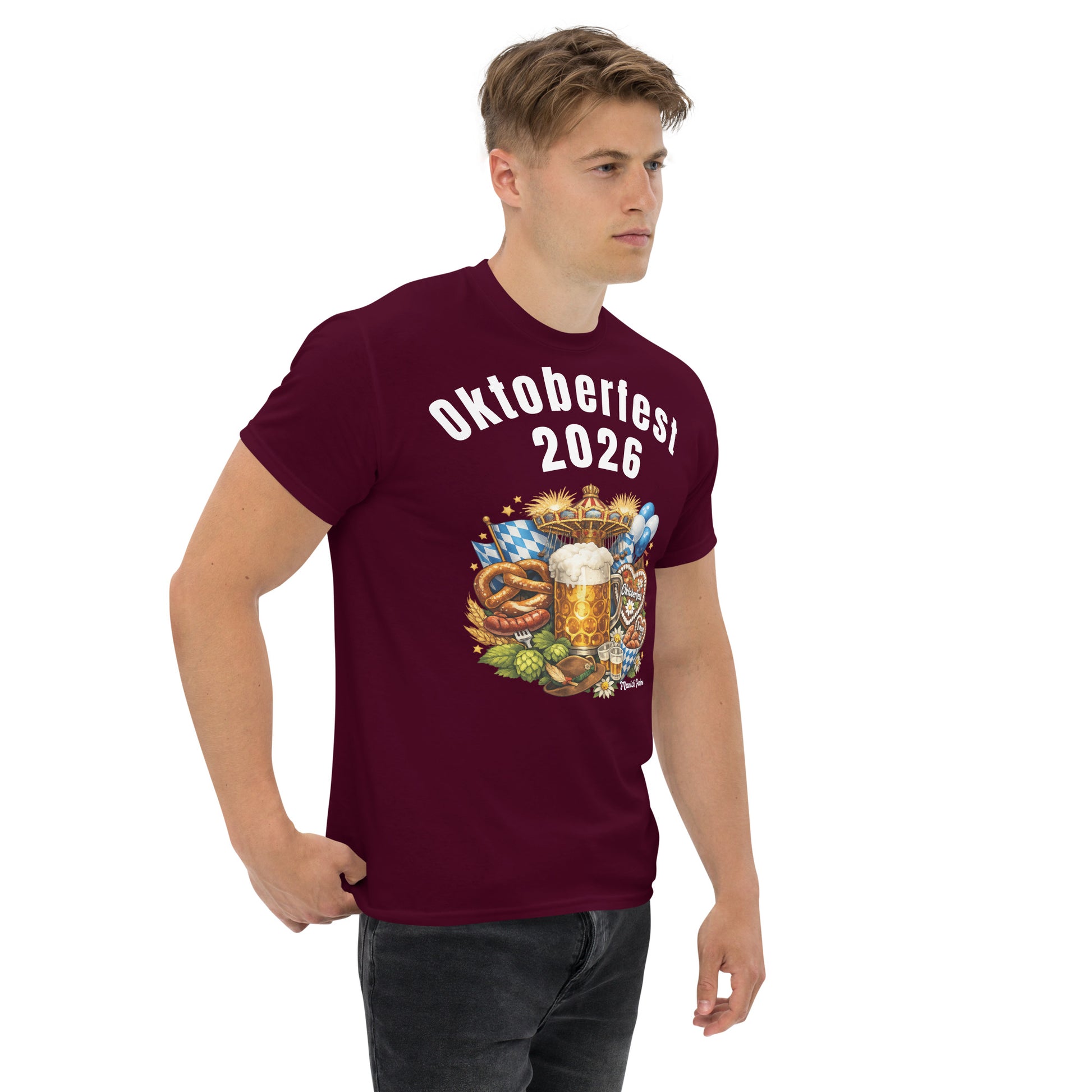 Unisex-Klassisches Oktoberfest T-Shirt in Burgunderrot mit München-Edition, rechte Vorderseite, bequemes Baumwollshirt.