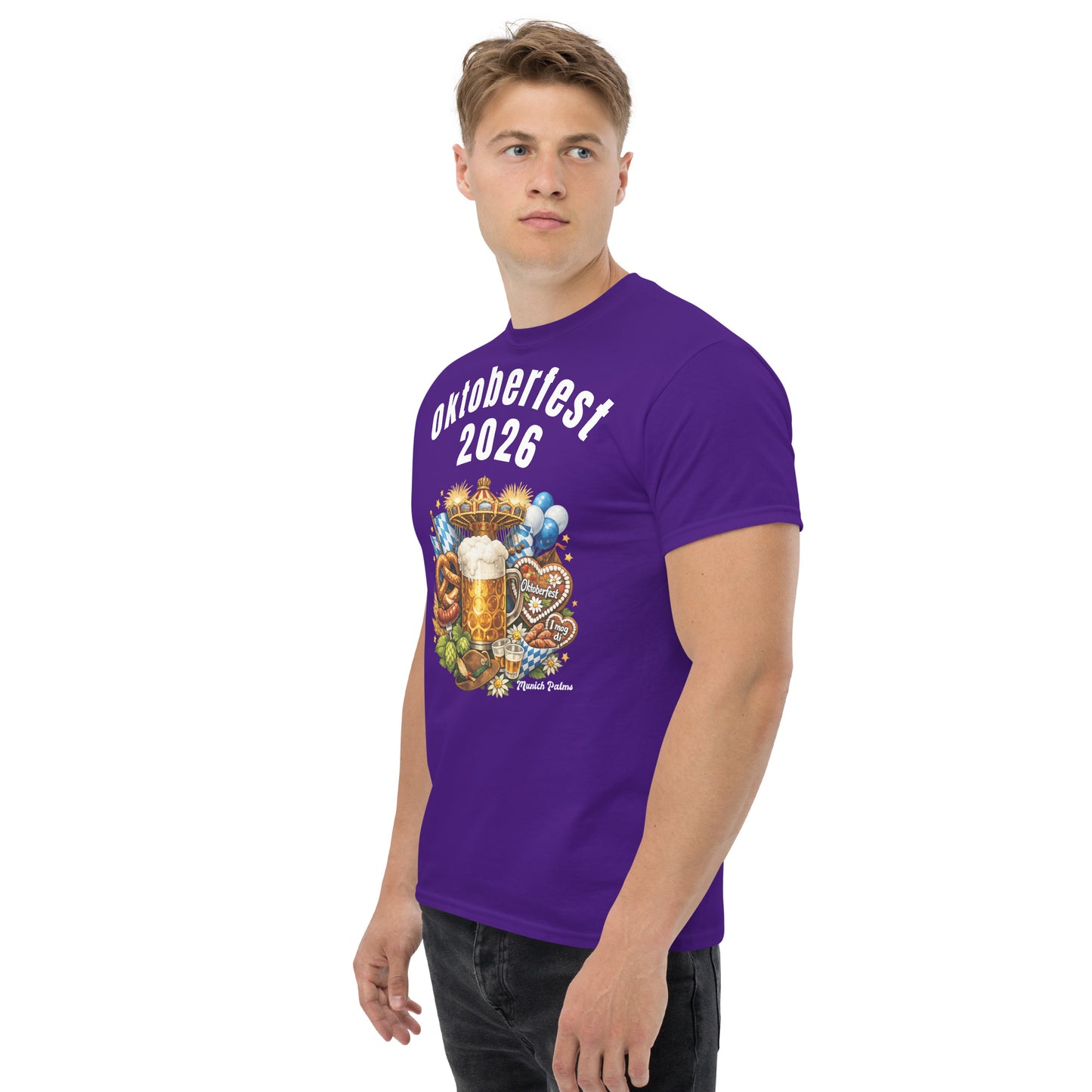 Lila Unisex-T-Shirt Oktoberfest 2026 München Edition mit klassischem Schnitt, vorne links sichtbar, von Online Kaufhaus München